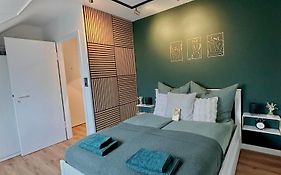 stilvoll-modern-neu - 15 min to Düsseldorf Messe
